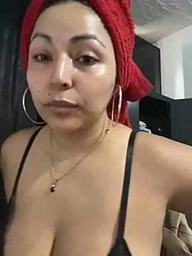 Snapshot of karlyprintt chatting on June 2026 01:31:01 PM karlyprintt online show from June 2026 01:31:01 PM