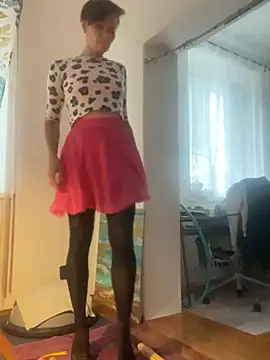 DtPORNBITCH online show from July 2026 05:15:01 AM