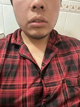 Snapshot of DanielZz69 chatting on March 2026 03:05:01 PM DanielZz69 online show from March 2026 03:05:01 PM