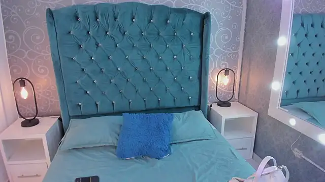 EmmaCame online show from June 2026 07:37:01 PM
