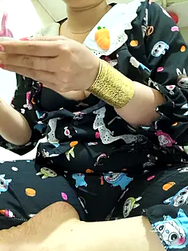 Love forever 69 online show from April 2026 04:06:01 AM