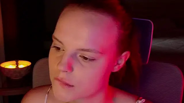 mollybossy online show from April 2026 07:23:01 AM