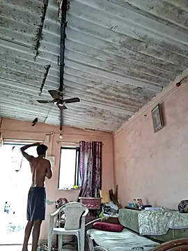 saxxfone online show from March 2026 02:28:01 AM