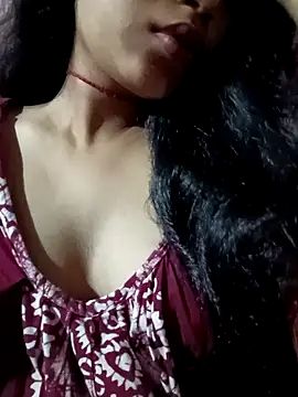 tina2005 online show from April 2026 01:23:01 PM