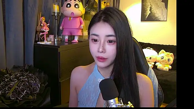 Snapshot of XiaoYuBao- chatting on March 2026 07:03:02 AM XiaoYuBao- online show from March 2026 07:03:02 AM