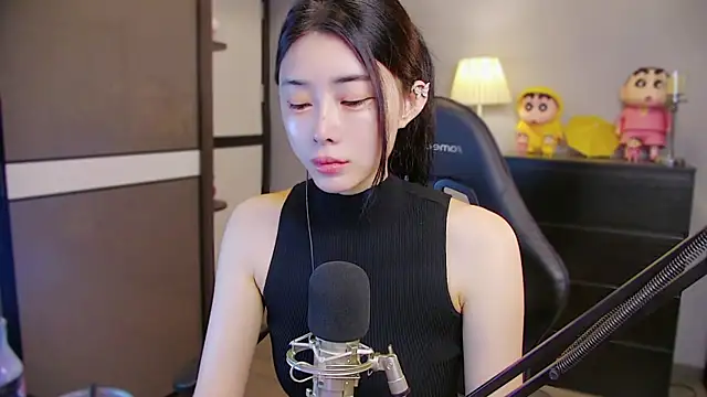 Snapshot of XiaoYuBao- chatting on June 2026 05:06:01 PM XiaoYuBao- online show from June 2026 05:06:01 PM