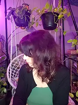 Snapshot of PurpleBunnyxo chatting on May 2026 05:45:01 AM PurpleBunnyxo online show from May 2026 05:45:01 AM