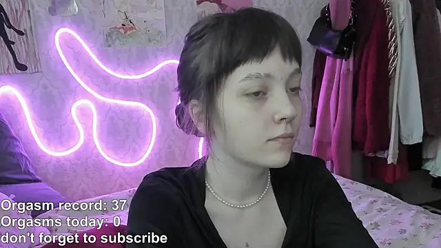 RileyNymph online show from May 2026 03:11:02 AM
