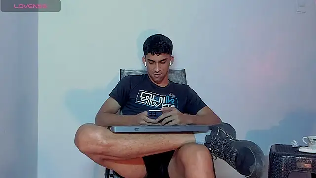 Snapshot of Carter_shelby chatting on August 2026 02:25:01 AM Carter shelby online show from August 2026 02:25:01 AM
