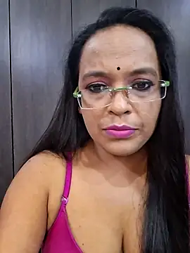 Snapshot of hornyrosy321 chatting on May 2026 05:20:02 PM hornyrosy321 online show from May 2026 05:20:02 PM
