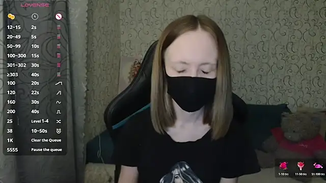 Cleo Sertori  online show from March 2026 04:11:02 PM