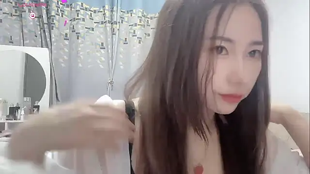 Snapshot of yao-yao-8726 chatting on July 2026 02:10:01 PM yao-yao-8726 online show from July 2026 02:10:01 PM