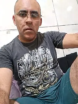 Eduardo4f online show from March 2026 11:00:02 PM