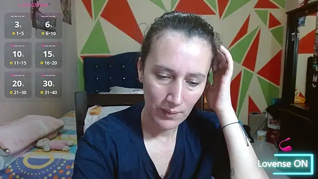 Snapshot of Mariam_wish chatting on May 2026 04:25:01 PM Mariam wish online show from May 2026 04:25:01 PM