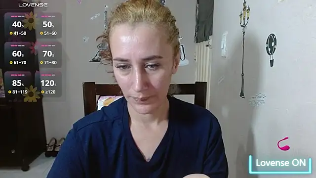Snapshot of Mariam_wish chatting on June 2026 06:17:02 PM Mariam wish online show from June 2026 06:17:02 PM
