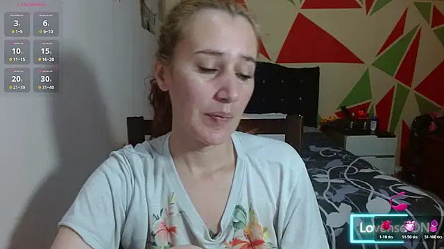 Snapshot of Mariam_wish chatting on June 2026 05:44:01 PM Mariam wish online show from June 2026 05:44:01 PM