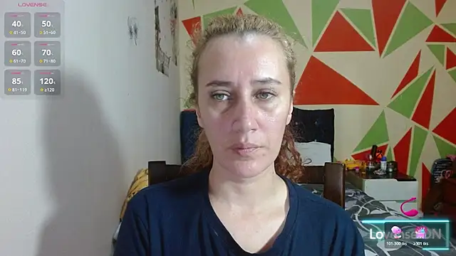 Snapshot of Mariam_wish chatting on June 2026 04:33:02 PM Mariam wish online show from June 2026 04:33:02 PM