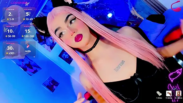 Snapshot of blonde_queen- chatting on April 2026 07:26:01 PM blonde queen- online show from April 2026 07:26:01 PM