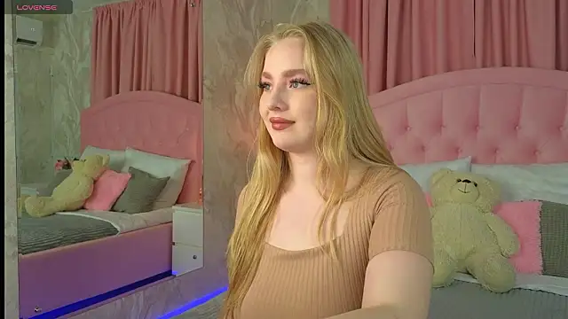 PollyNoire online show from March 2026 01:54:02 AM