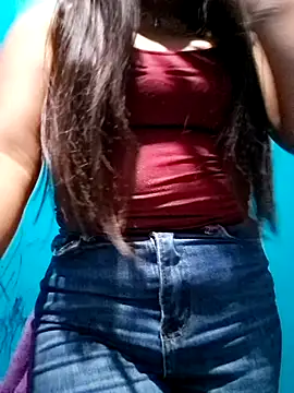 YiiZ 019 online show from April 2026 04:54:01 AM