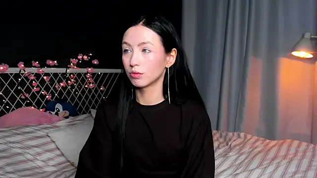 lizaa breeze online show from June 2026 06:23:01 PM