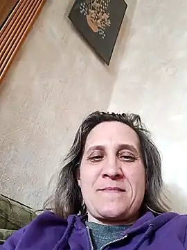 KatieLove133 online show from April 2026 02:59:01 PM