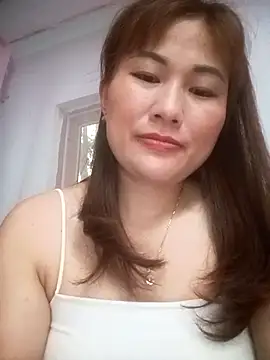 Lucxy-ki6 online show from April 2026 12:22:01 AM