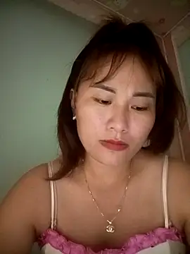 Snapshot of Lucxy-ki6 chatting on June 2026 04:34:02 AM Lucxy-ki6 online show from June 2026 04:34:02 AM