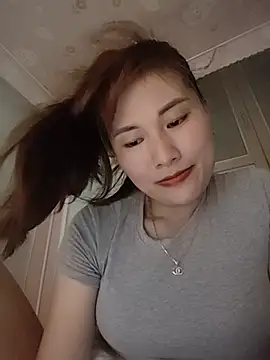 Snapshot of Lucxy-ki6 chatting on July 2026 01:15:01 PM Lucxy-ki6 online show from July 2026 01:15:01 PM