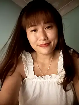 Snapshot of Lucxy-ki6 chatting on July 2026 03:04:02 PM Lucxy-ki6 online show from July 2026 03:04:02 PM