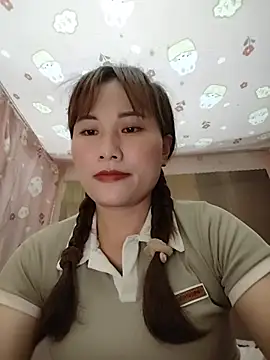 Snapshot of Lucxy-ki6 chatting on July 2026 01:46:02 PM Lucxy-ki6 online show from July 2026 01:46:02 PM