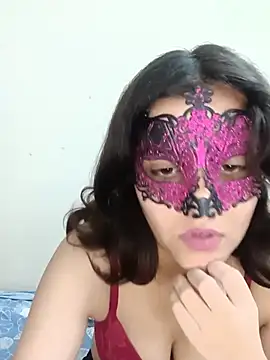 Hottymahi7 online show from June 2026 04:12:02 PM
