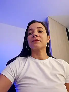 Snapshot of miaeyex chatting on April 2026 12:00:02 PM miaeyex online show from April 2026 12:00:02 PM
