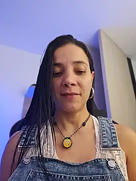 Snapshot of miaeyex chatting on April 2026 11:58:02 AM miaeyex online show from April 2026 11:58:02 AM