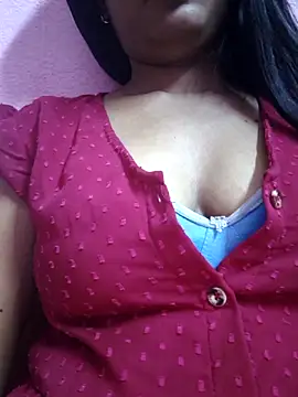 Snapshot of Blossom_lily chatting on May 2026 06:16:02 PM Blossom lily online show from May 2026 06:16:02 PM