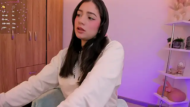 KittyFeet1 online show from July 2026 09:33:01 PM
