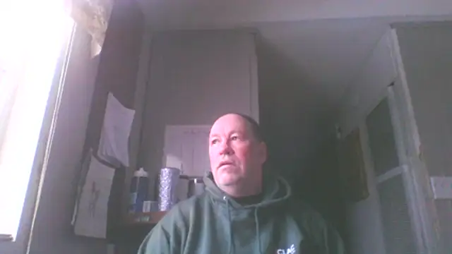 Snapshot of JayCuth chatting on March 2026 06:13:02 PM JayCuth online show from March 2026 06:13:02 PM