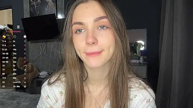 Veluxe online show from April 2026 05:01:02 PM