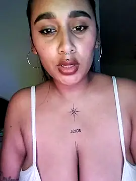 Mia skyy18 online show from April 2026 06:39:01 AM