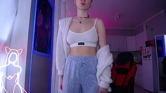 Hope Foxter online show from April 2026 05:49:01 AM