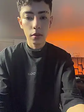 Snapshot of SebastianReed_ chatting on April 2026 02:38:02 AM SebastianReed online show from April 2026 02:38:02 AM