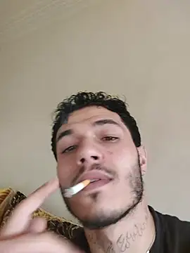 Thewildaliii0 online show from April 2026 05:23:01 PM