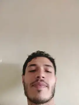 Thewildaliii0 online show from April 2026 06:10:01 PM