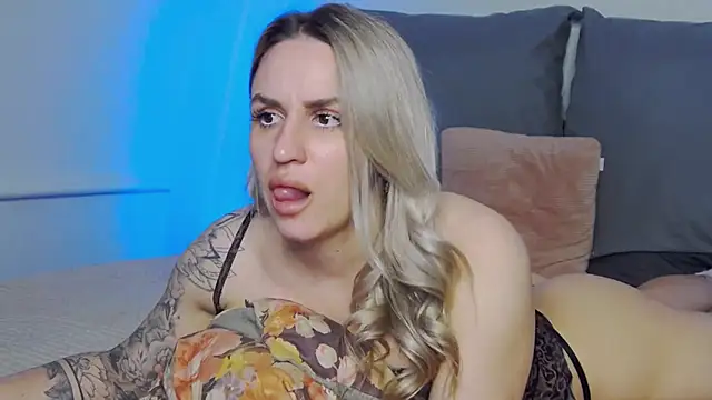 Snapshot of sexy_fuzzy_socks chatting on March 2026 05:44:01 AM sexy fuzzy socks online show from March 2026 05:44:01 AM