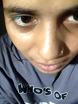 Pari 76 online show from March 2026 06:36:01 PM