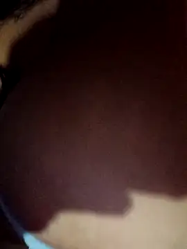 Snapshot of Limoncito300 chatting on March 2026 12:06:02 AM Limoncito300 online show from March 2026 12:06:02 AM