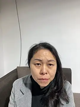 Snapshot of lili338 chatting on March 2026 10:43:02 AM lili338 online show from March 2026 10:43:02 AM