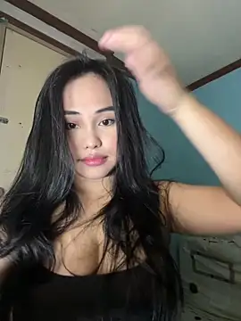slut emerald22 online show from May 2026 09:31:02 PM