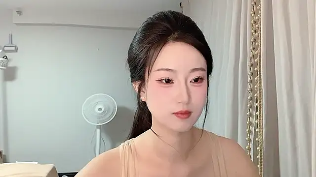 1X-yiyi online show from May 2026 12:04:02 PM