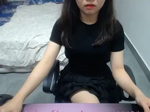 Snapshot of Aly_babe19y chatting on March 2026 03:40:01 PM Aly babe19y online show from March 2026 03:40:01 PM